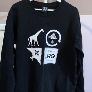 Black crewneck, oversized